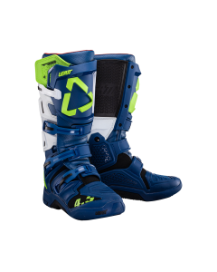 Boots 4.5